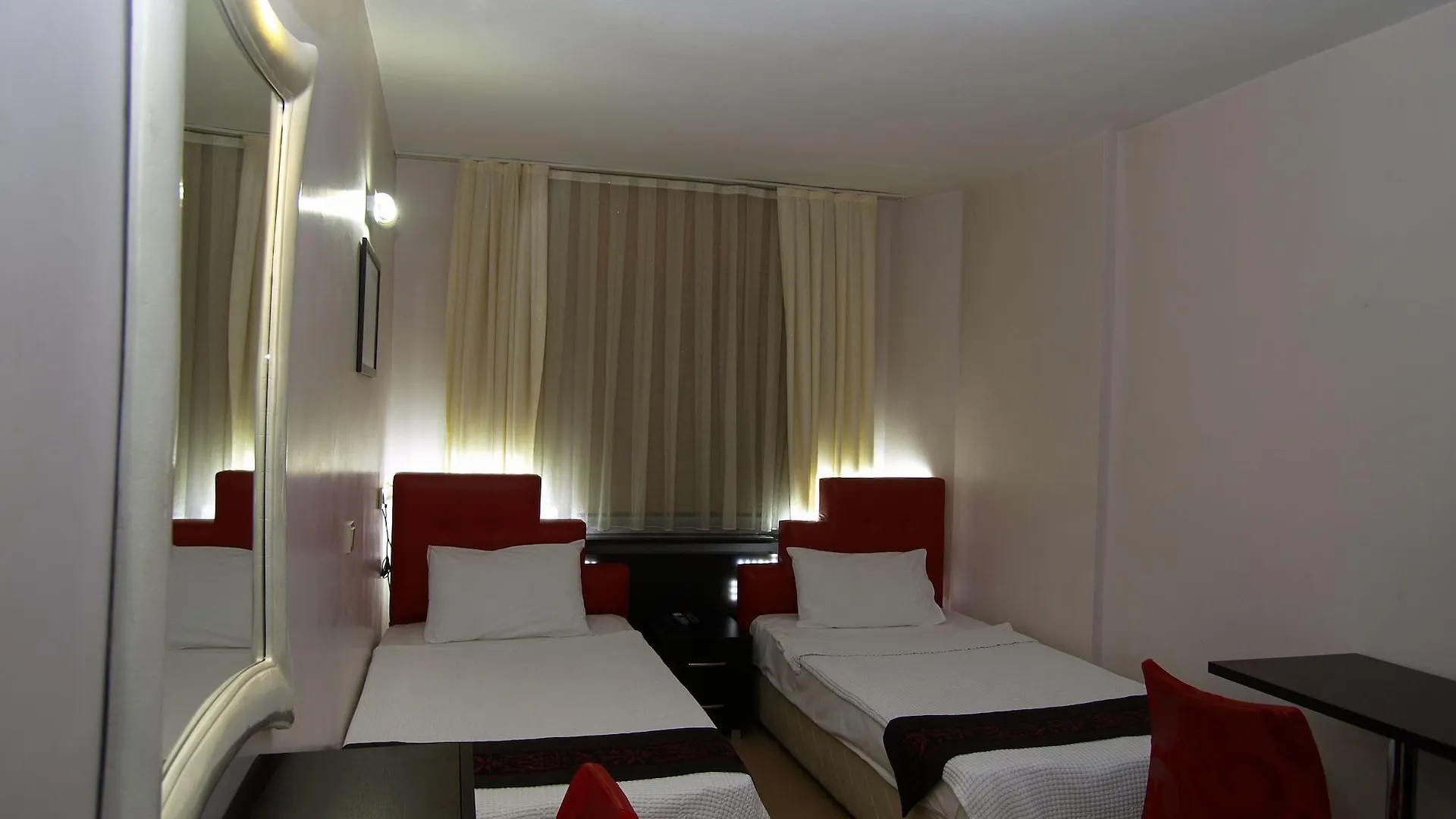 Hotel Timya Istanbul